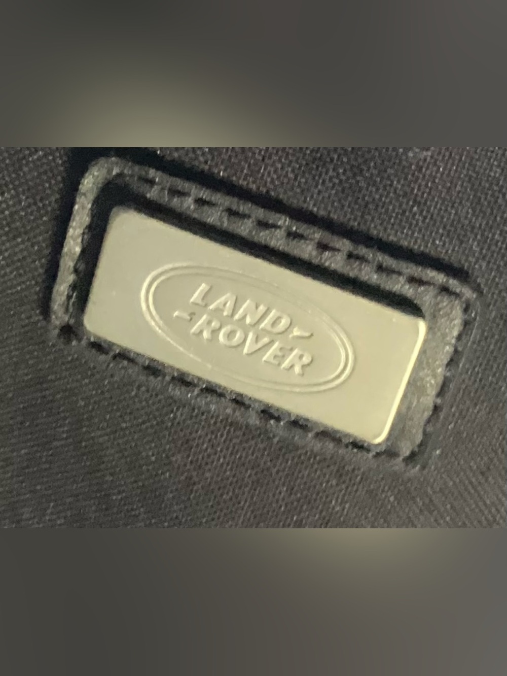 Land Rover  duffel bag - Picture 3 of 6